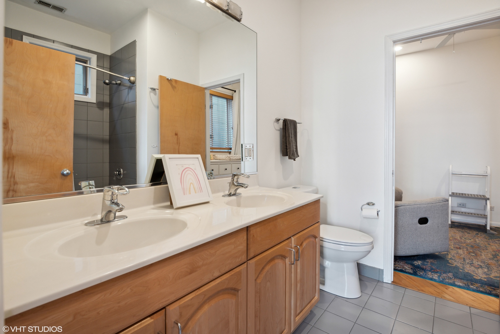 1111 N Paulina Street Unit: 3