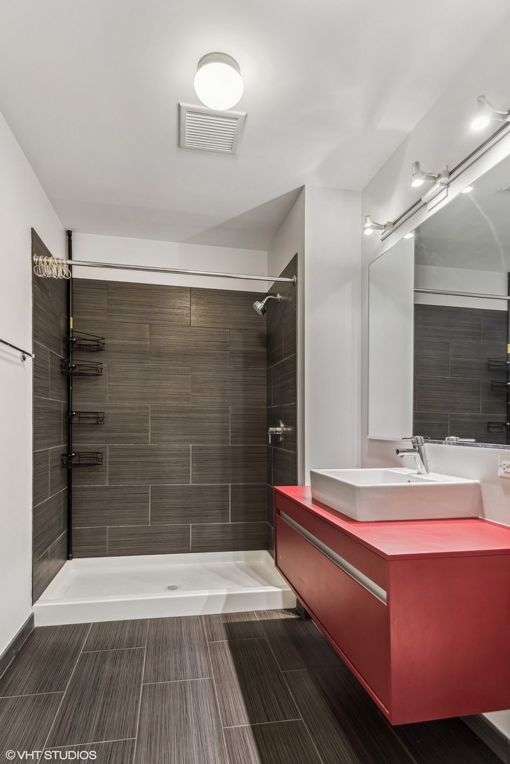 1345 S Wabash Avenue Unit: 1204