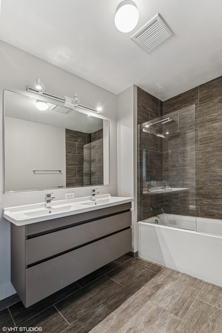 1345 S Wabash Avenue Unit: 1204