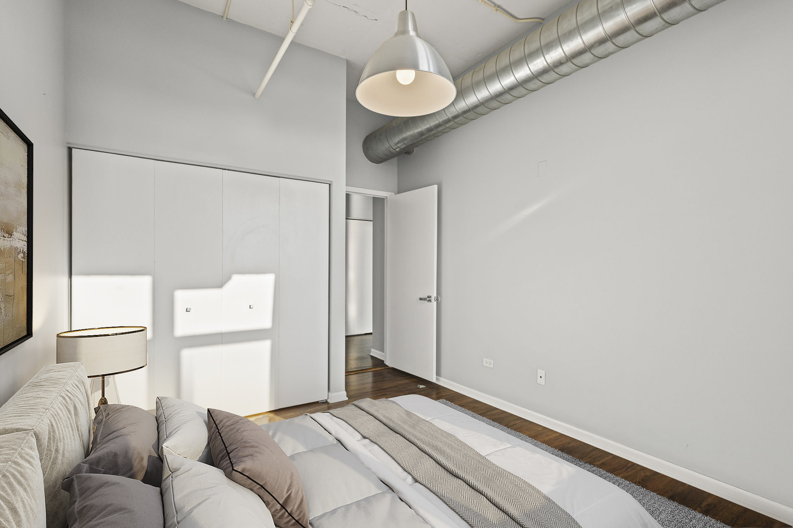 212 E CULLERTON Street Unit: PH06