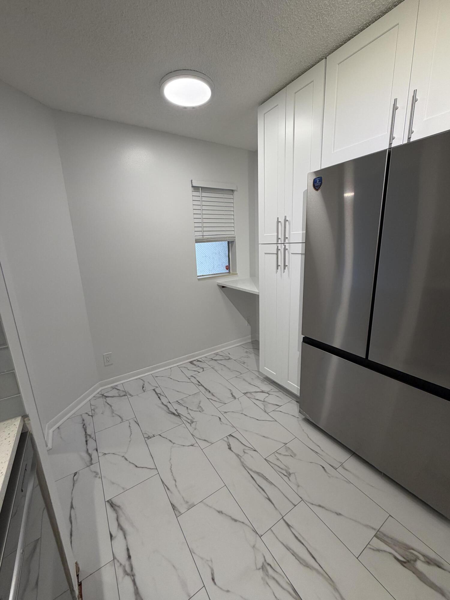 13811 Oneida Drive E1