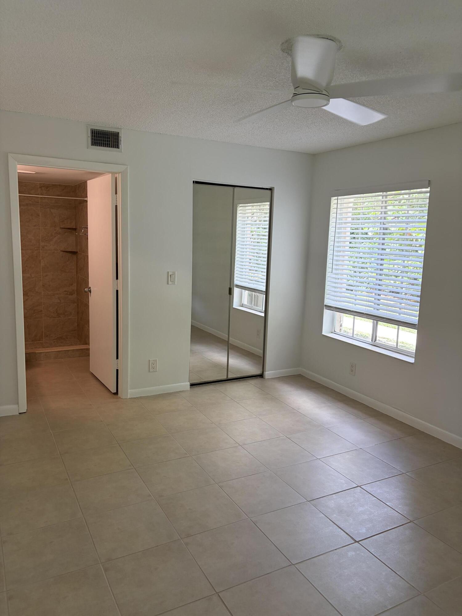 13811 Oneida Drive E1