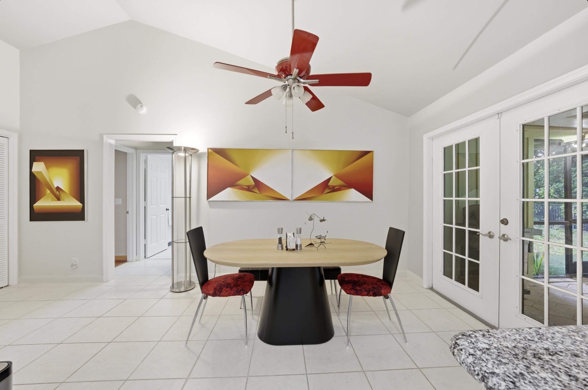 18546 Lake Bend Drive