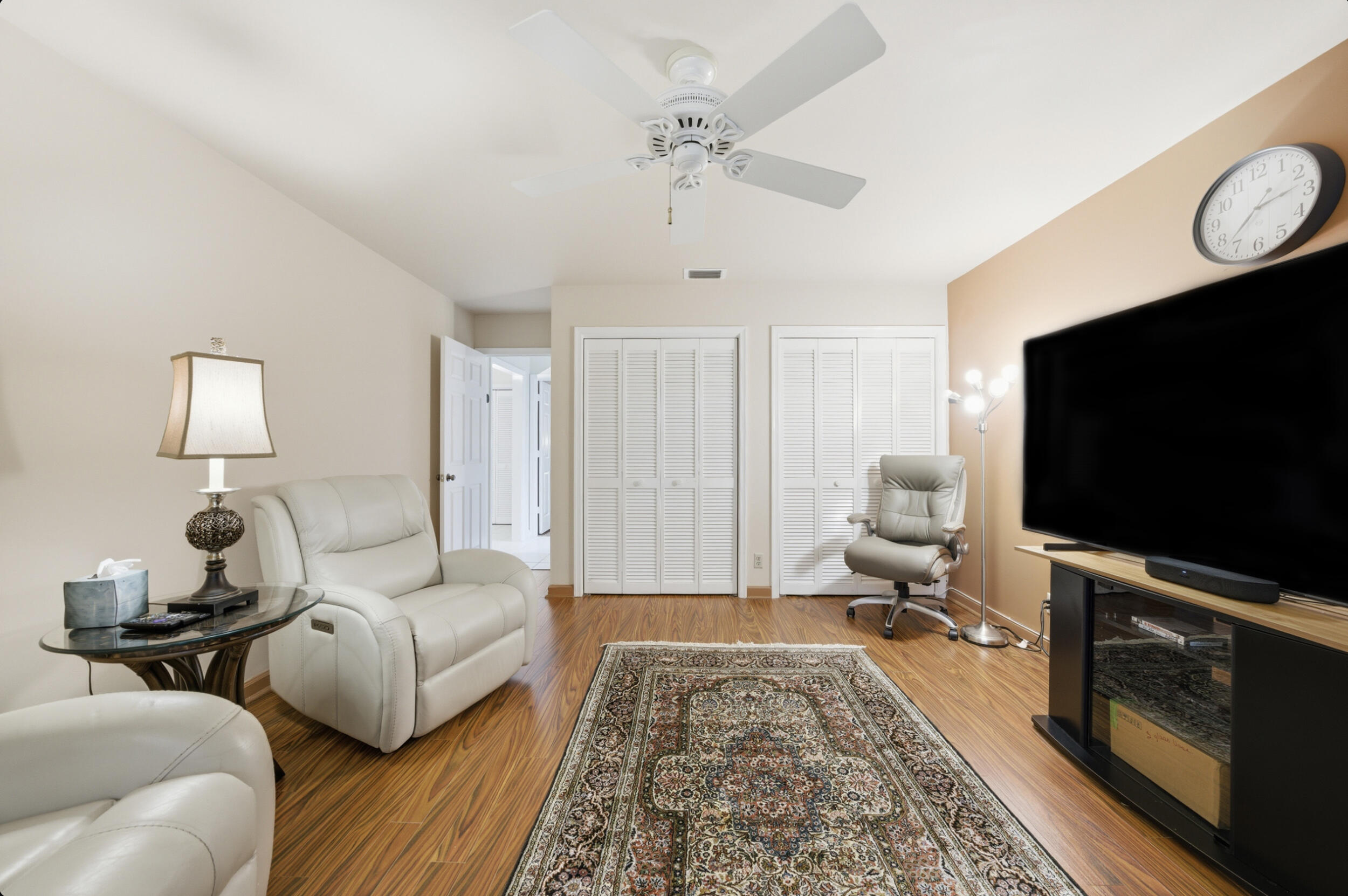 18546 Lake Bend Drive