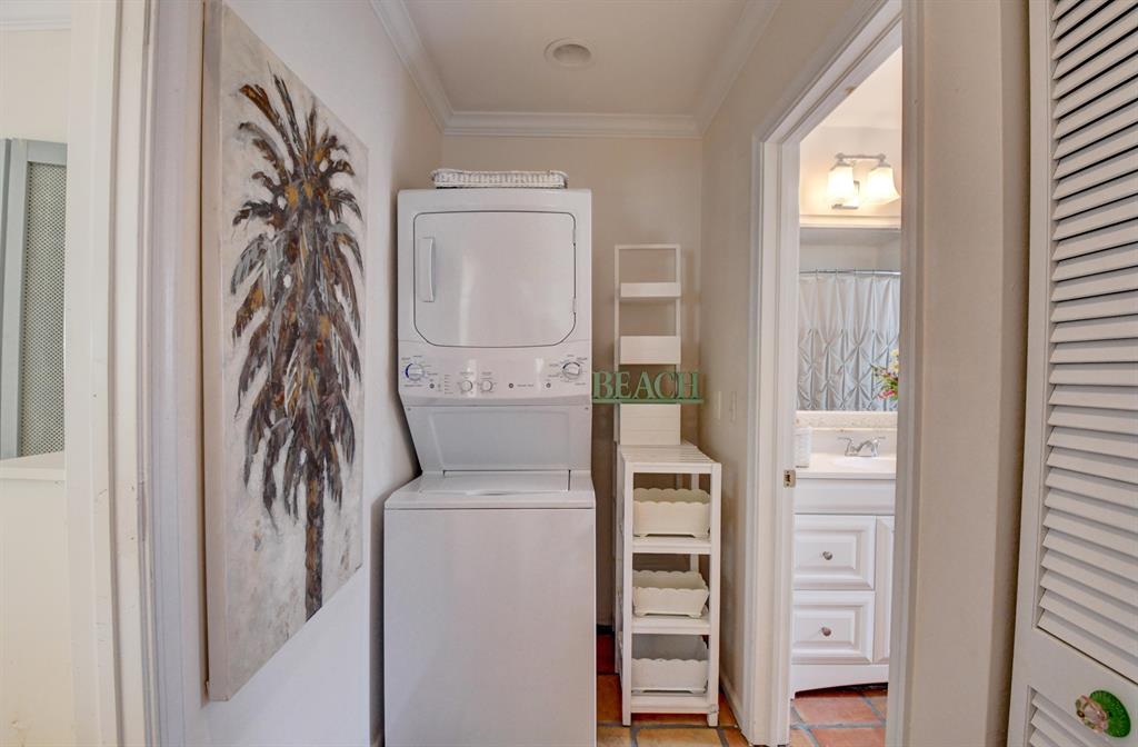 1202 N Swinton Avenue A