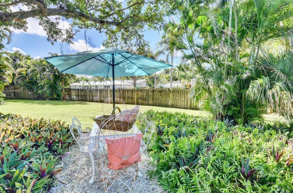 1202 N Swinton Avenue A