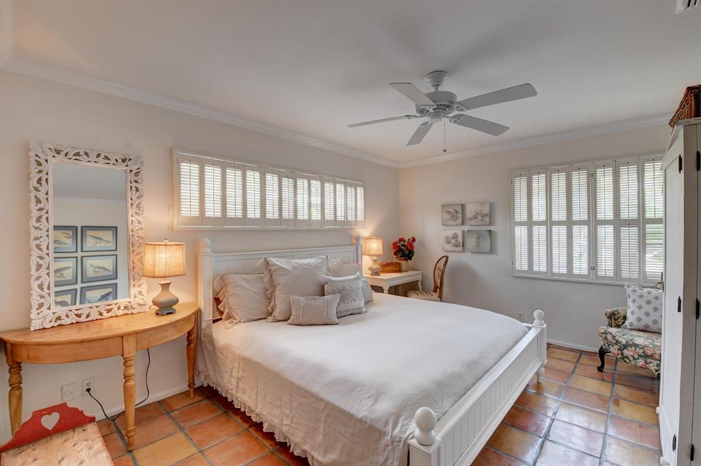 1202 N Swinton Avenue A