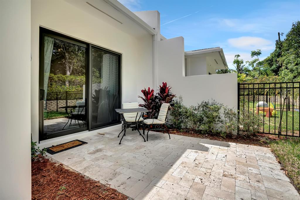 2523 Oceanview Avenue