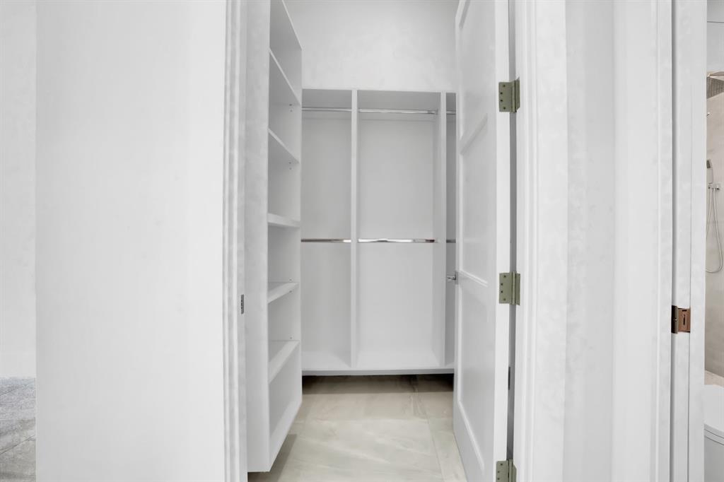 2517 Oceanview Avenue