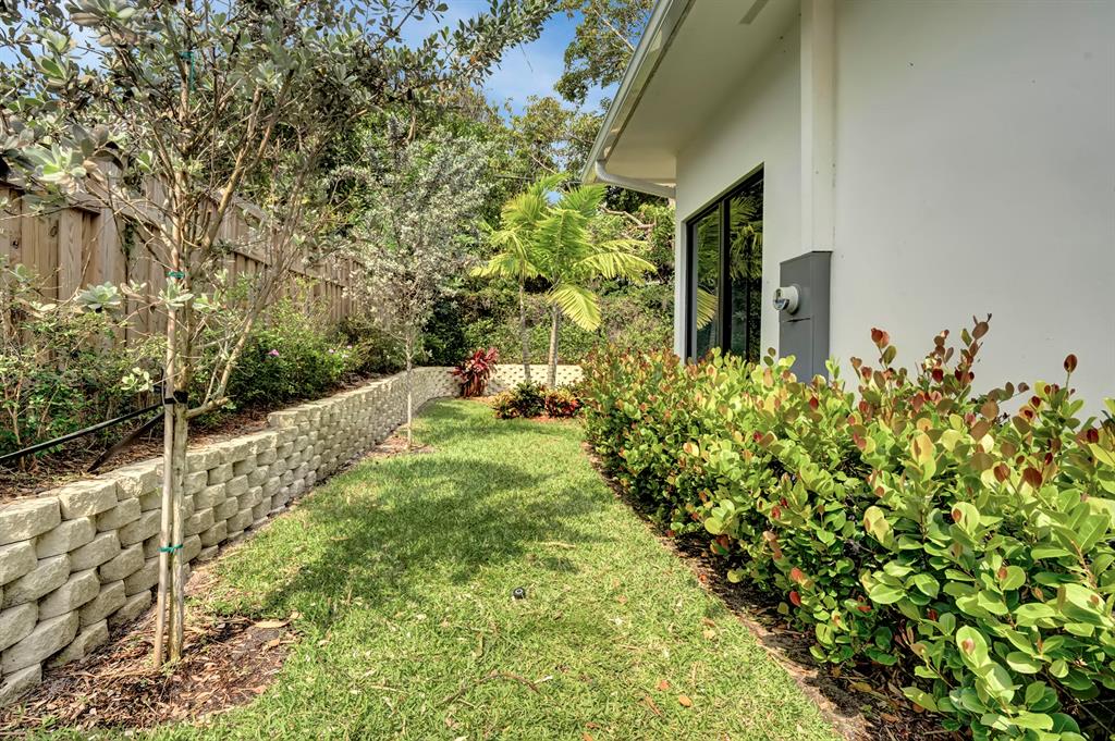 2517 Oceanview Avenue