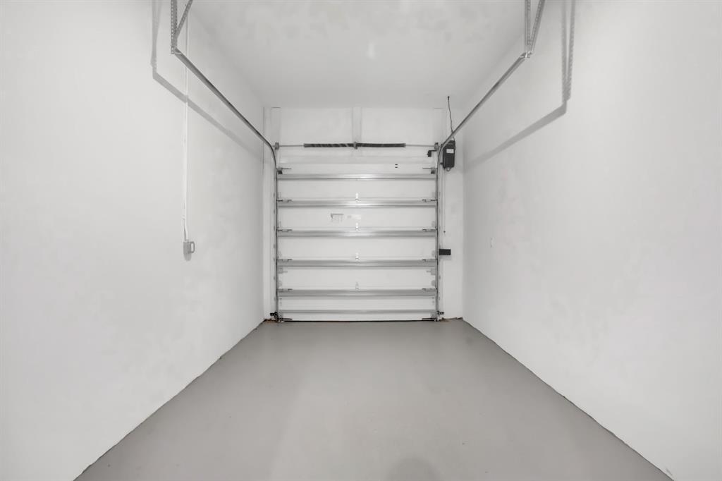 2517 Oceanview Avenue