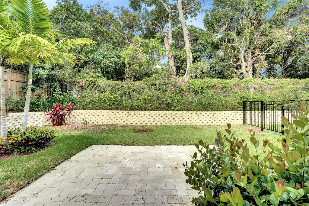 2517 Oceanview Avenue