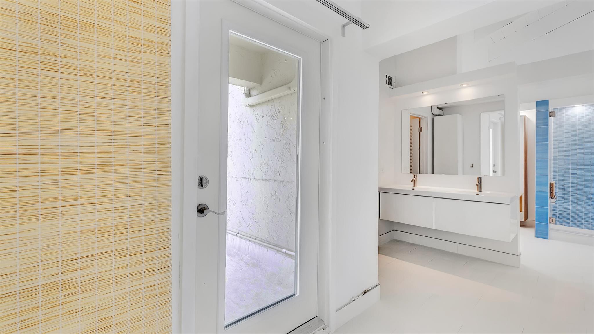 830 Greensward Court Unit: 209-H
