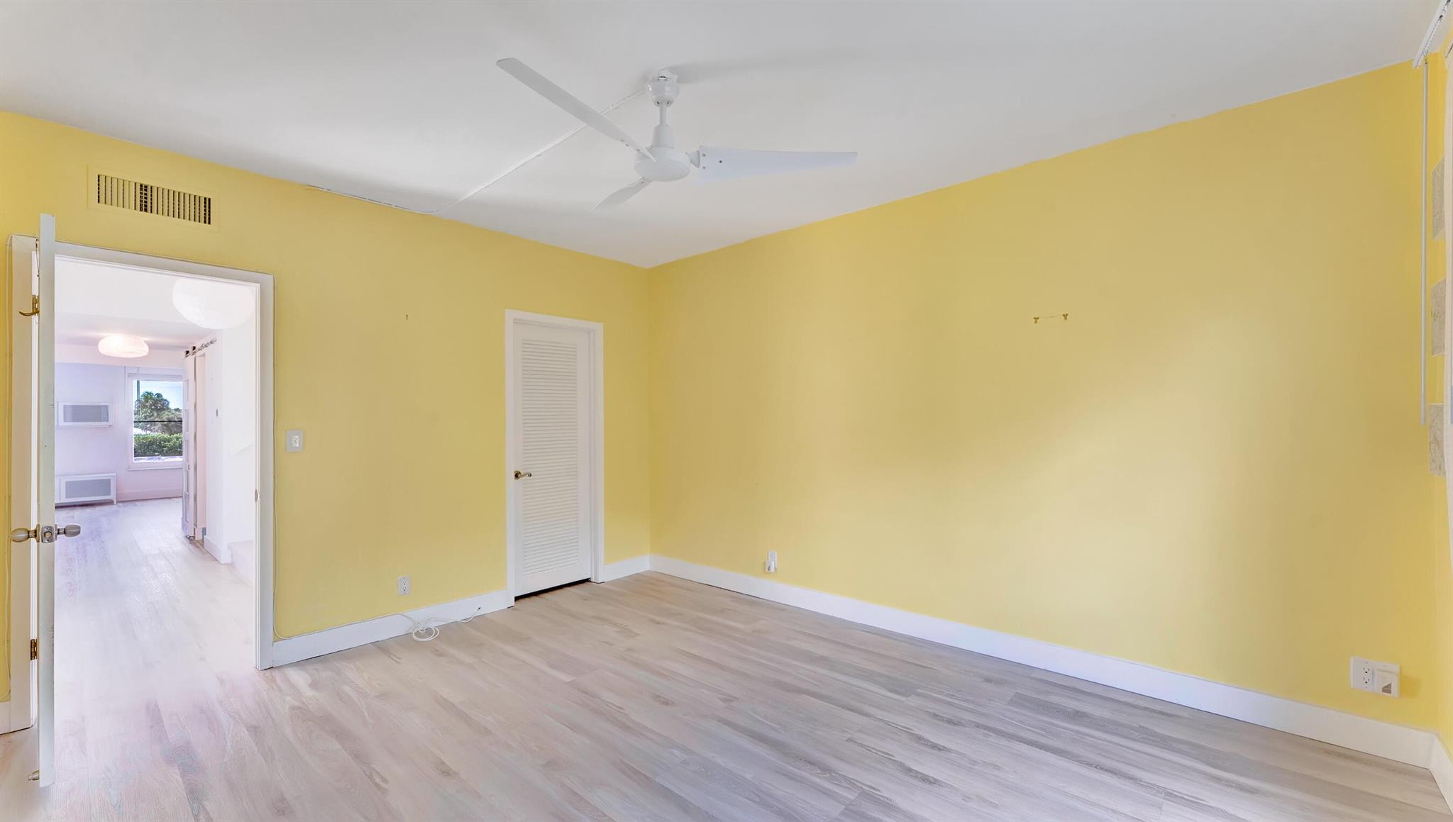 830 Greensward Court Unit: 209-H