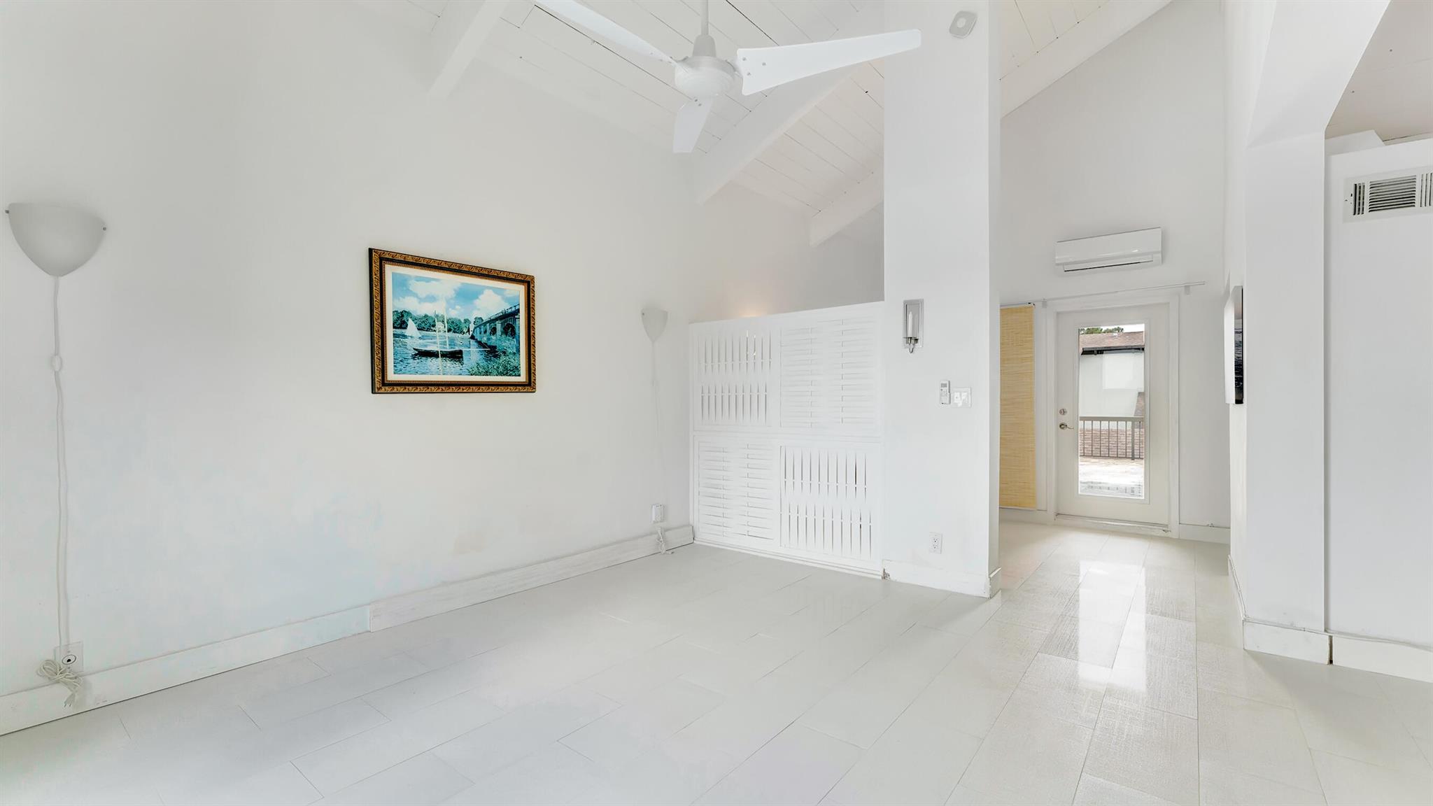 830 Greensward Court Unit: 209-H