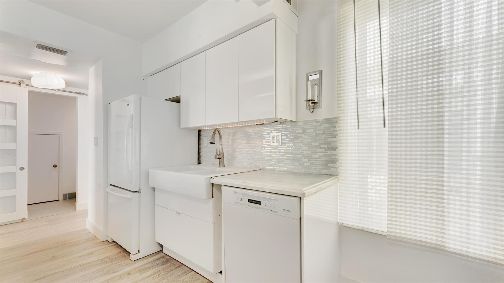 830 Greensward Court Unit: 209-H