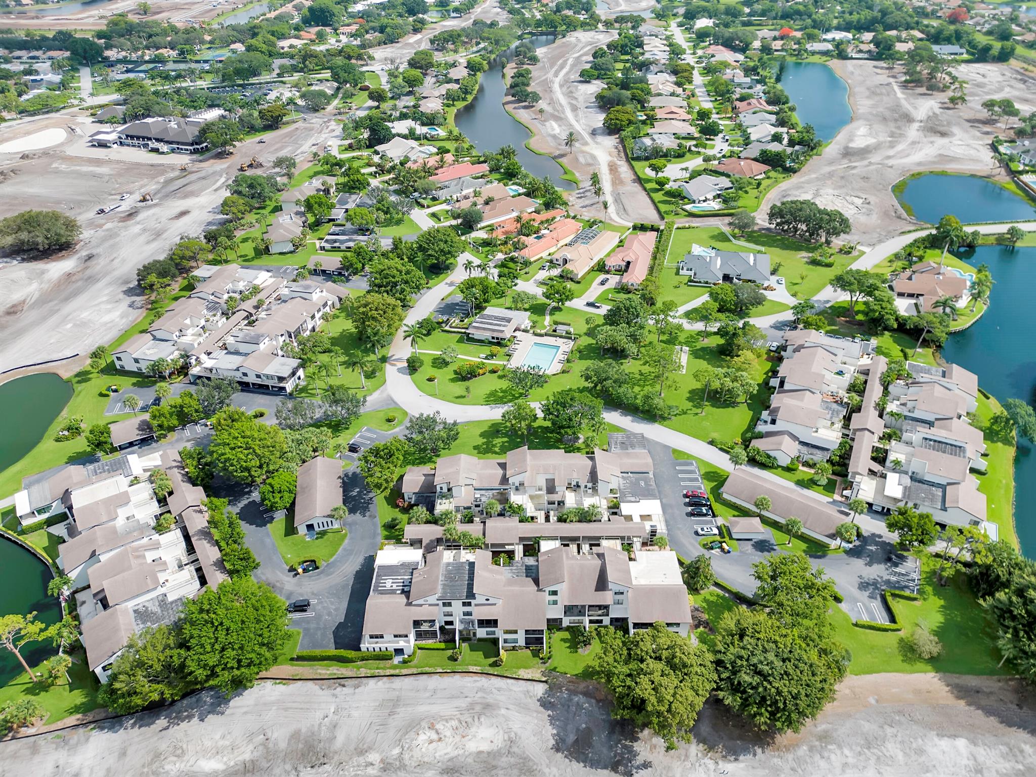 830 Greensward Court Unit: 209-H