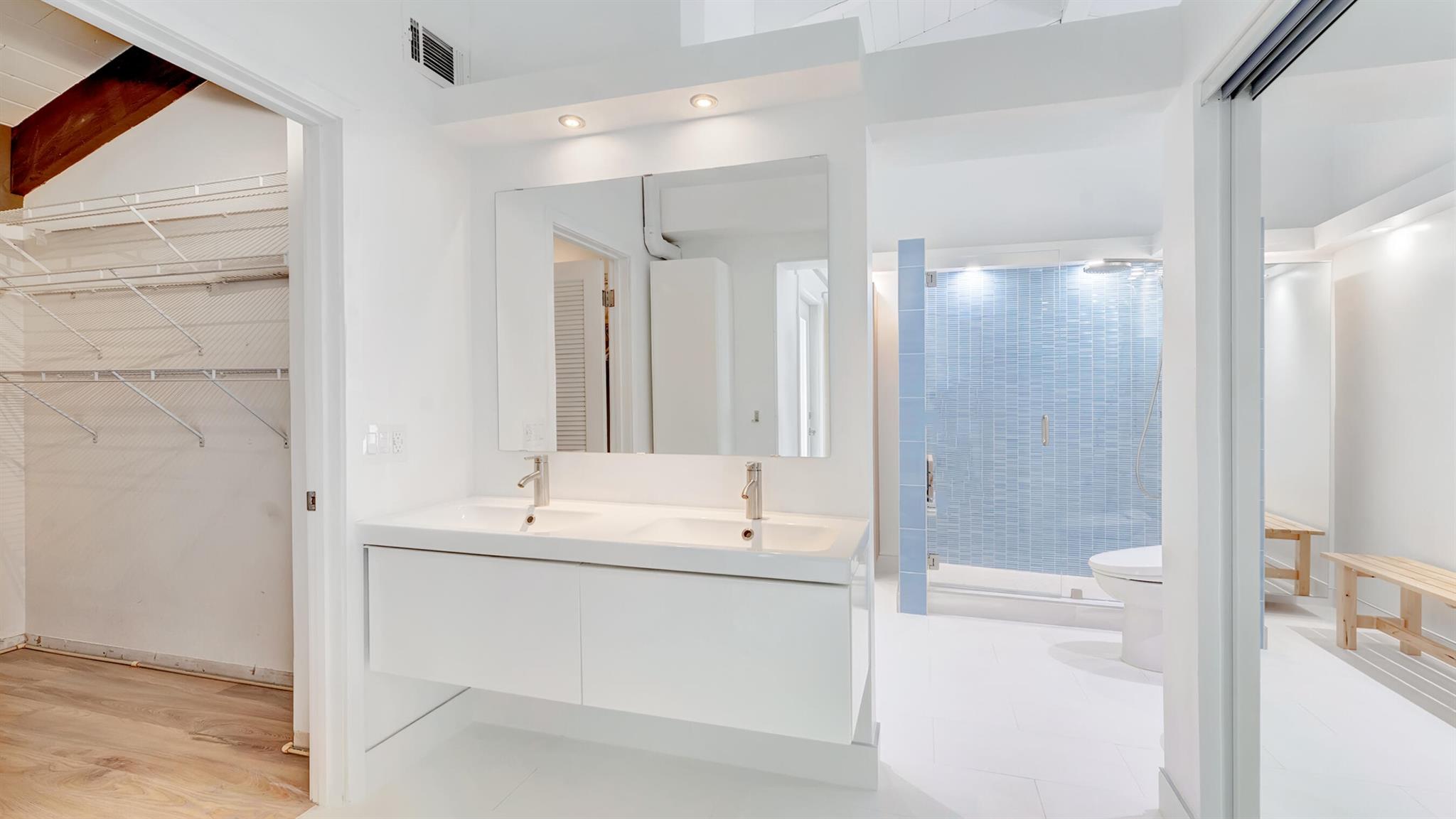 830 Greensward Court Unit: 209-H