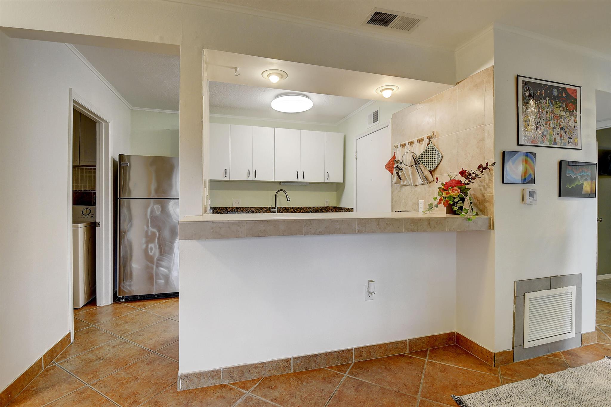 2313 N Congress Avenue Unit: 16