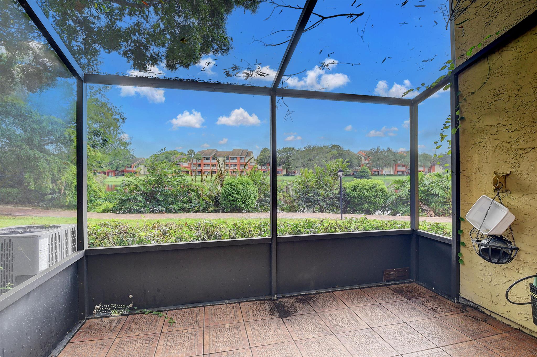 2313 N Congress Avenue Unit: 16