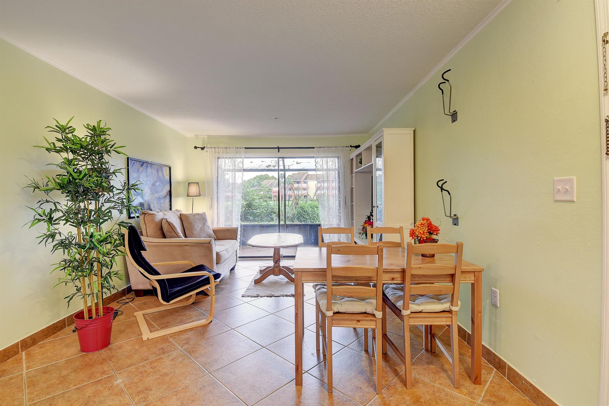 2313 N Congress Avenue Unit: 16