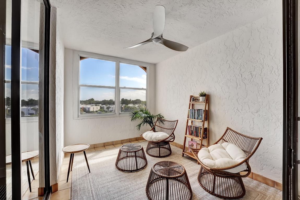 500 Egret Circle Unit: 8503