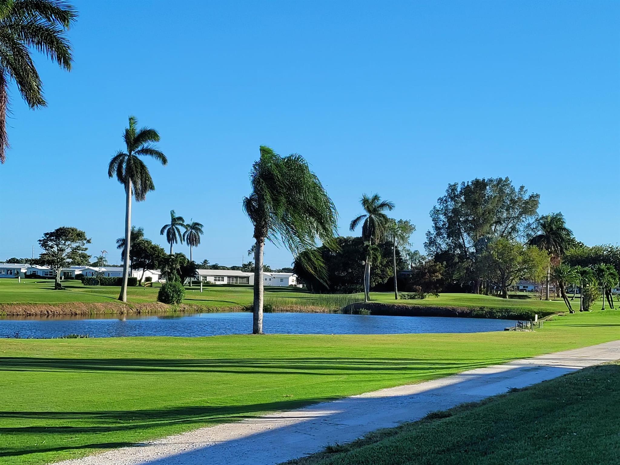 100 SW Golfview Terrace Unit: 115