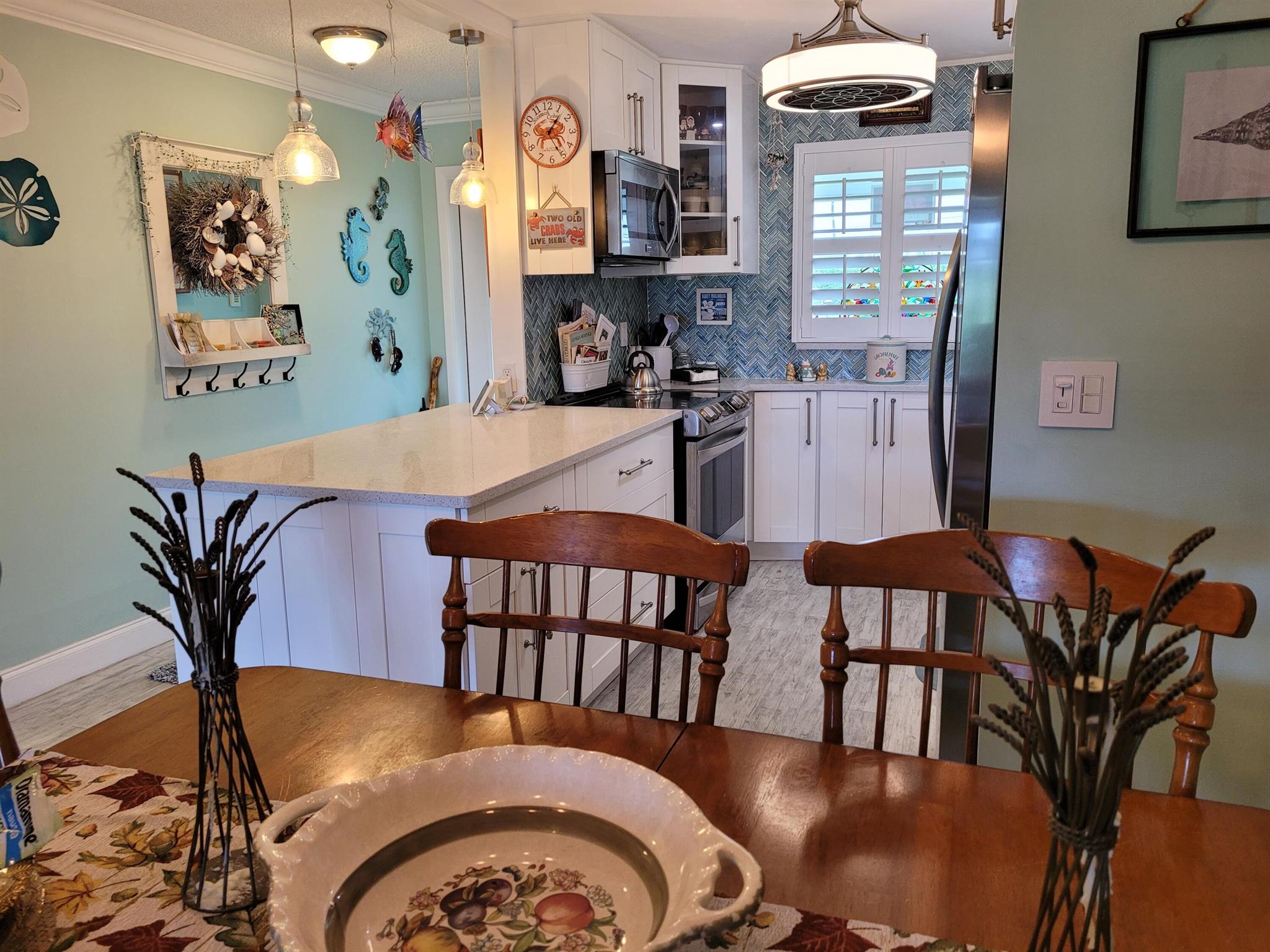 100 SW Golfview Terrace Unit: 115