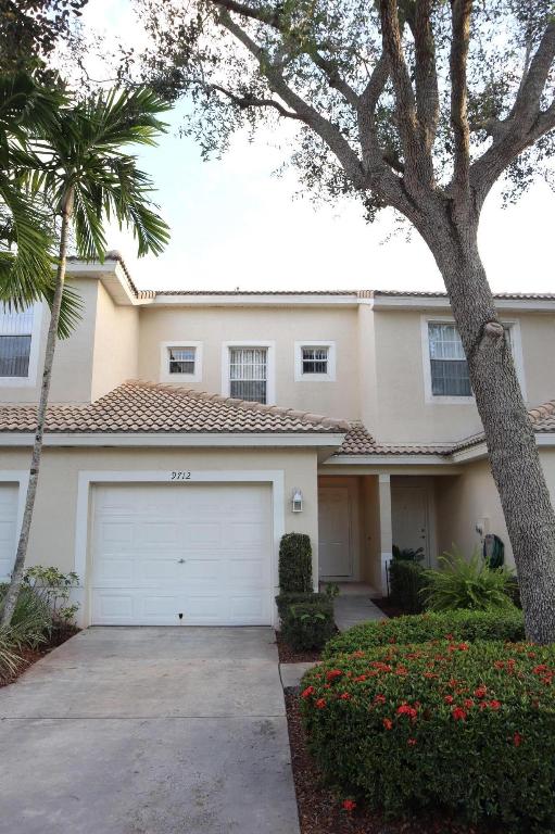 9712 Porta Leona Lane