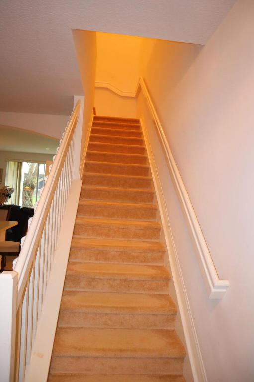 9712 Porta Leona Lane