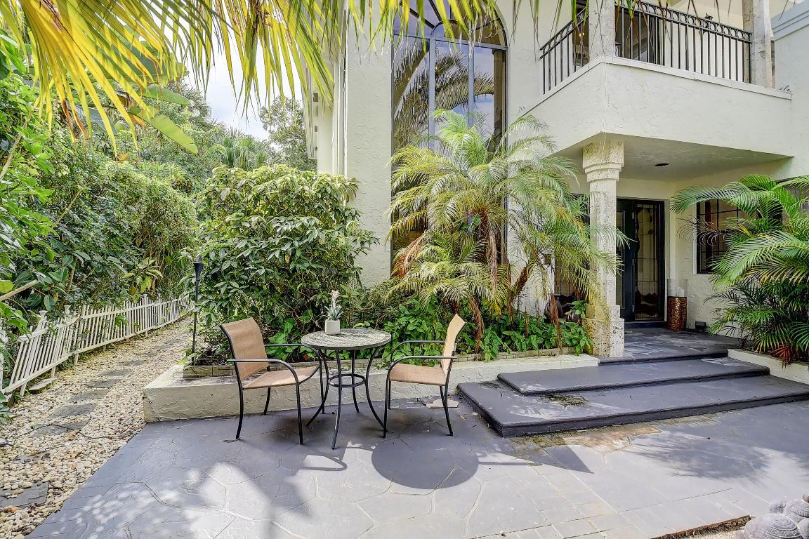 22866 El Dorado Drive