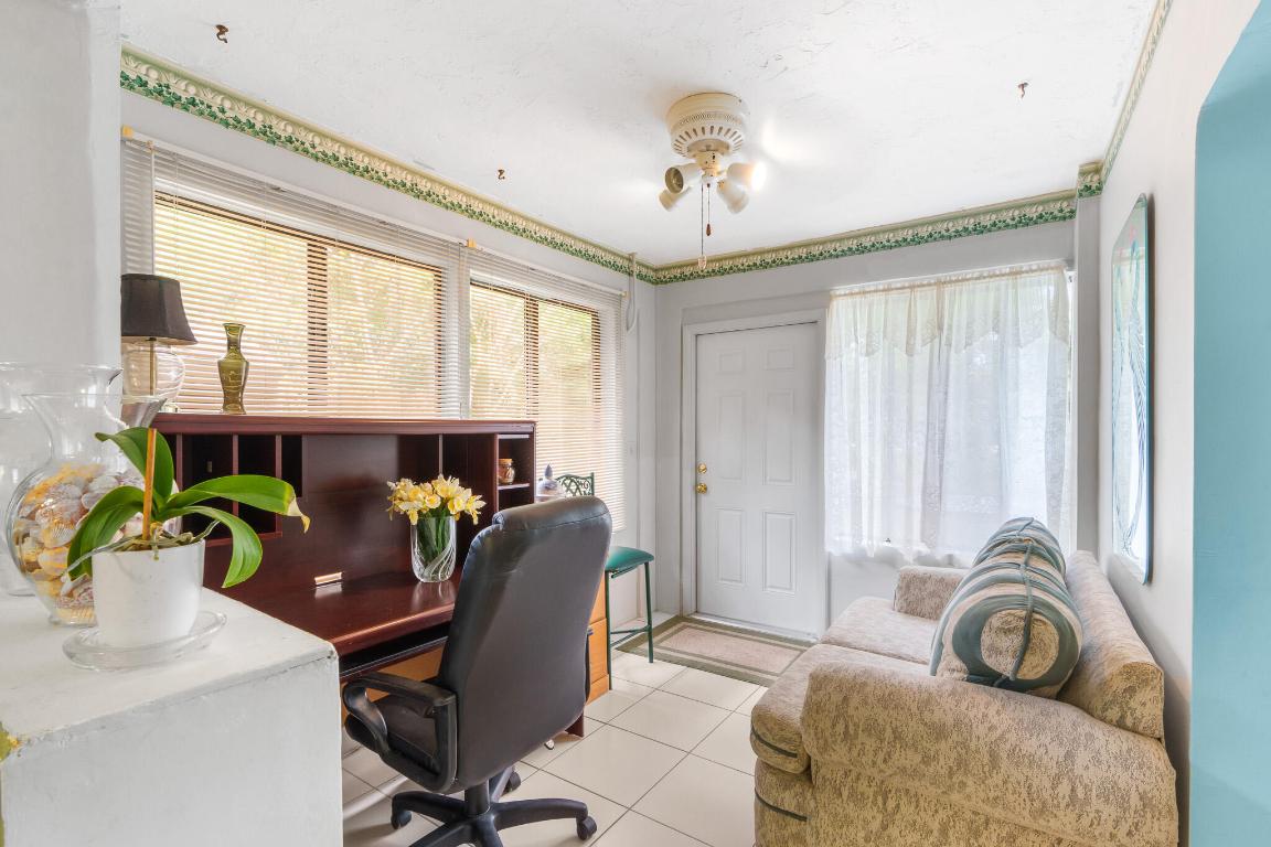 5115 Rose Hill Drive