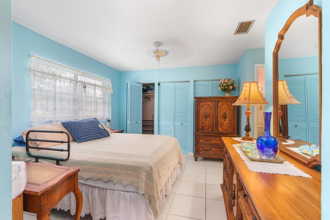 5115 Rose Hill Drive