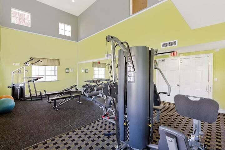 255 NE 3rd Avenue Unit: 405