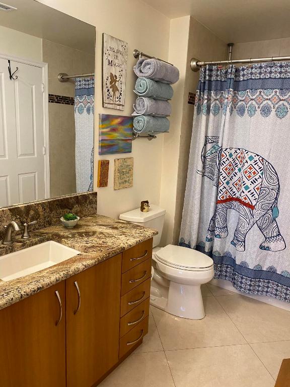 255 NE 3rd Avenue Unit: 405