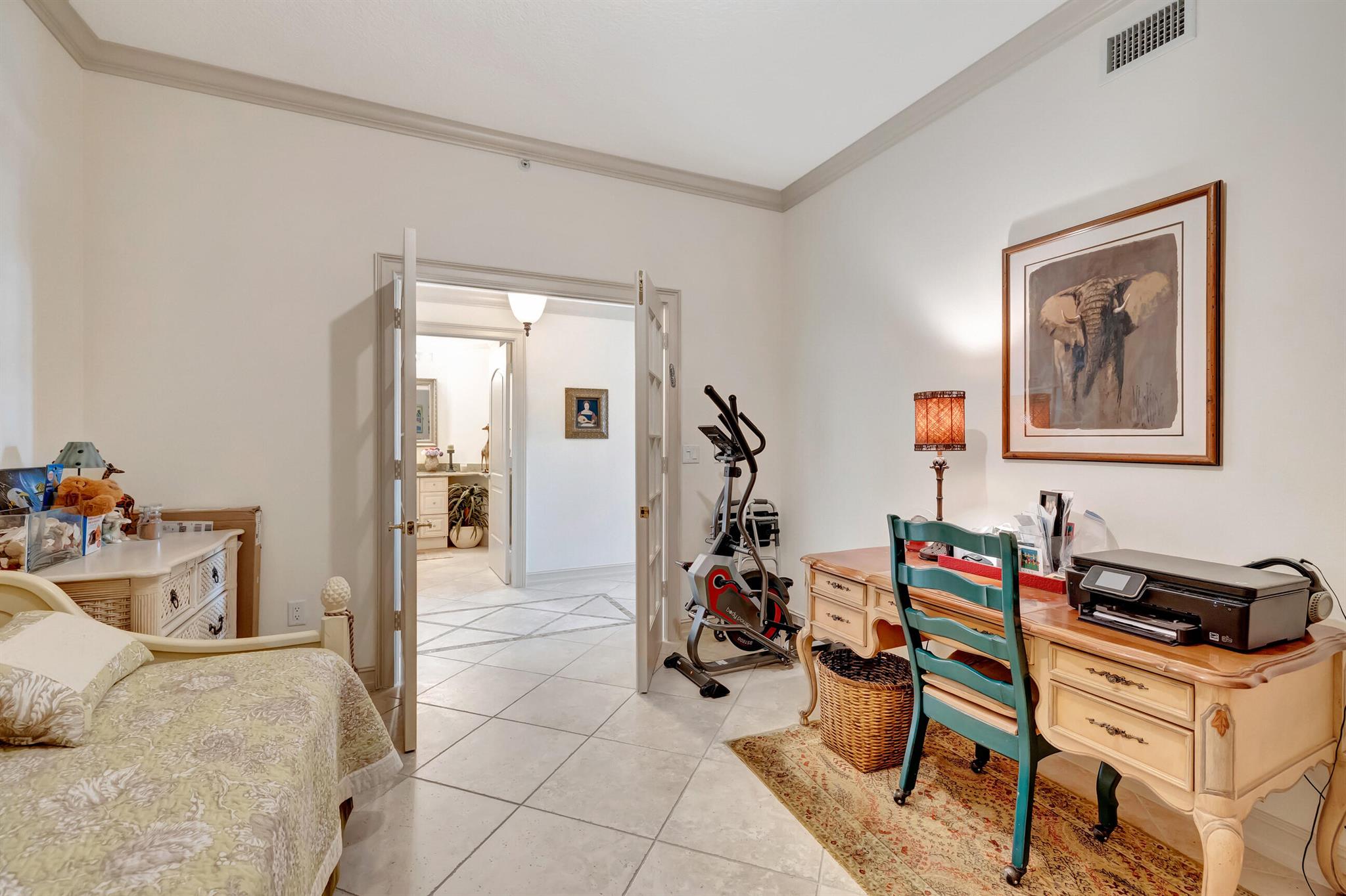 801 S Olive Avenue 603