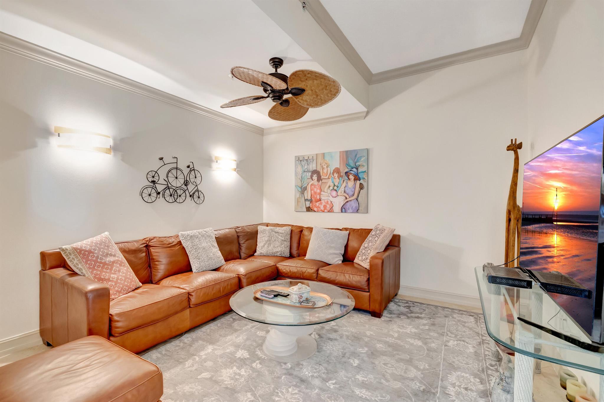 801 S Olive Avenue 603