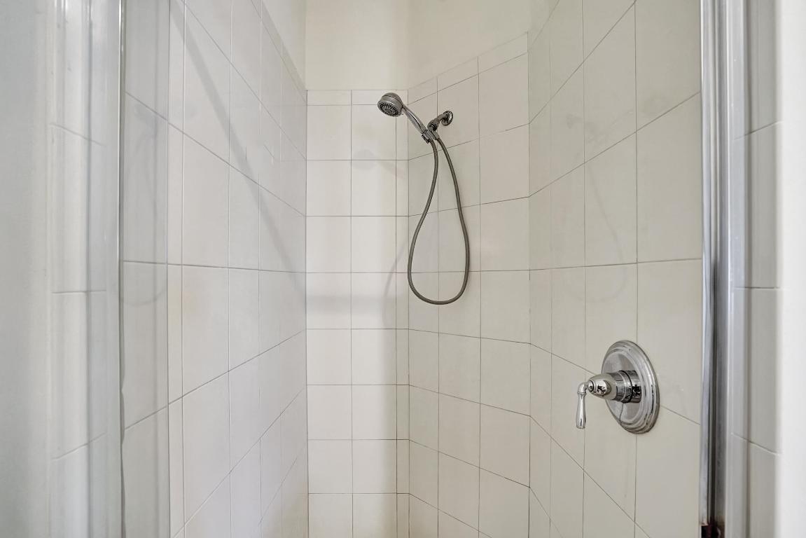 56 Via Floresta Drive