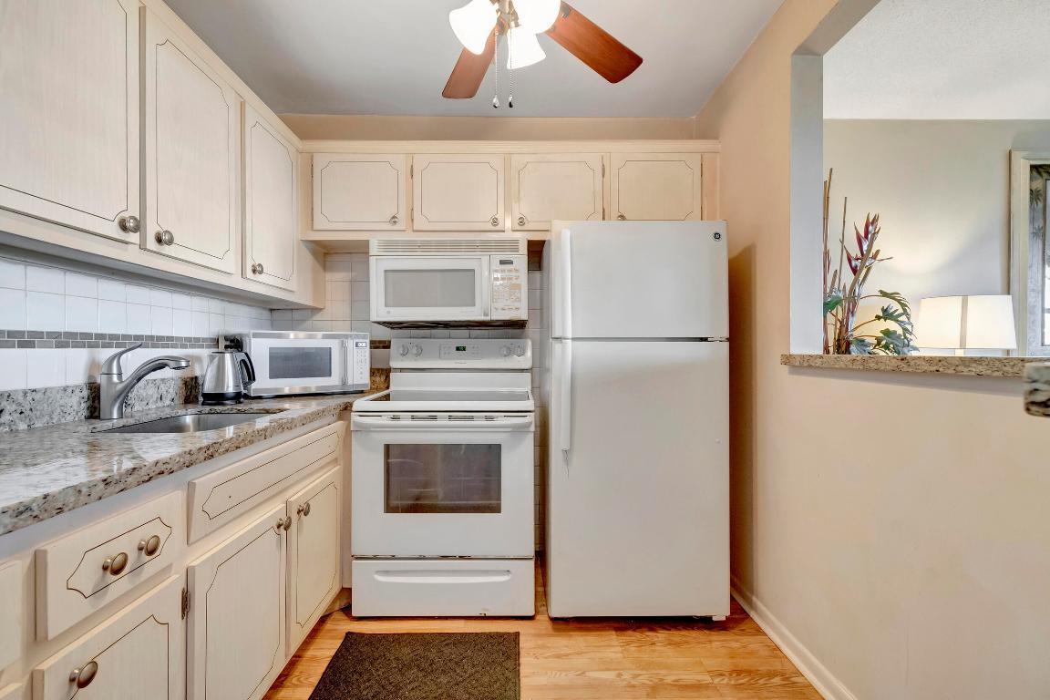 580 Horizons W Unit: 103