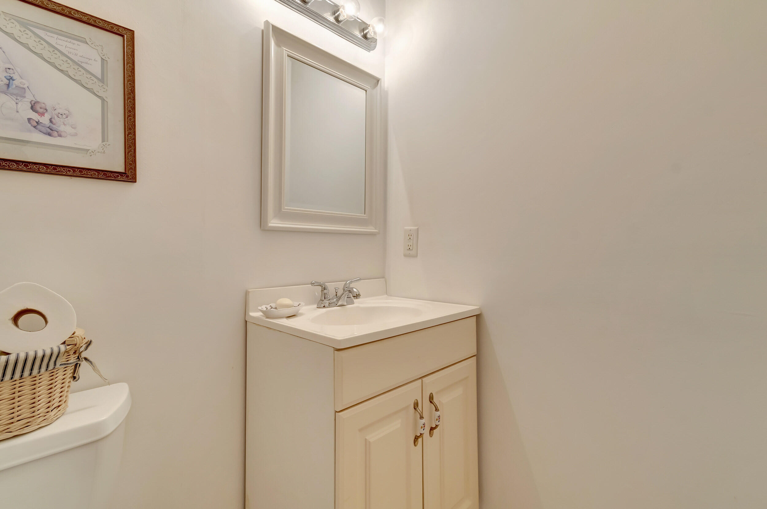 580 Horizons W Unit: 103