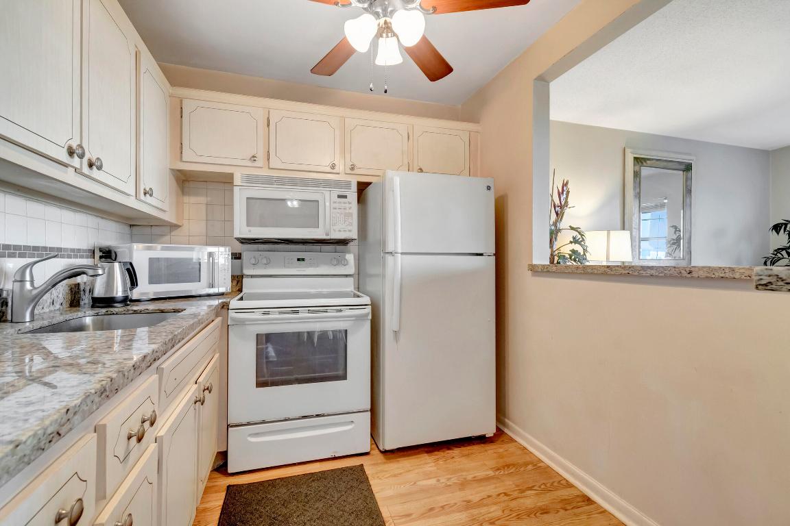 580 Horizons W Unit: 103