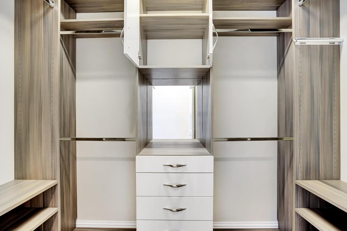 226 N Latitude Circle Unit: 301