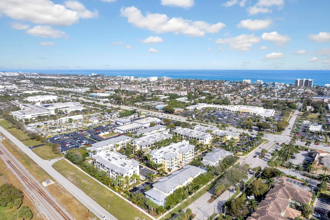 226 N Latitude Circle Unit: 301