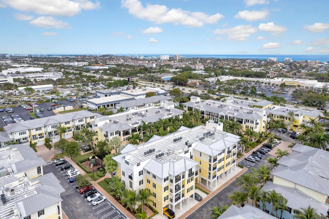 226 N Latitude Circle Unit: 301