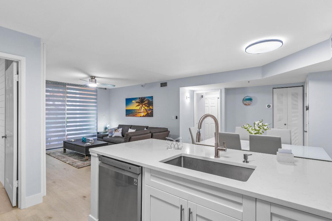 140 Yacht Club Way Unit: 107