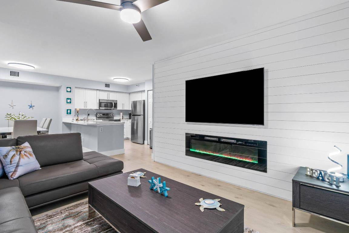 140 Yacht Club Way Unit: 107