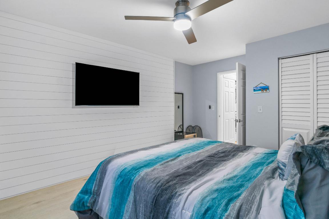 140 Yacht Club Way Unit: 107