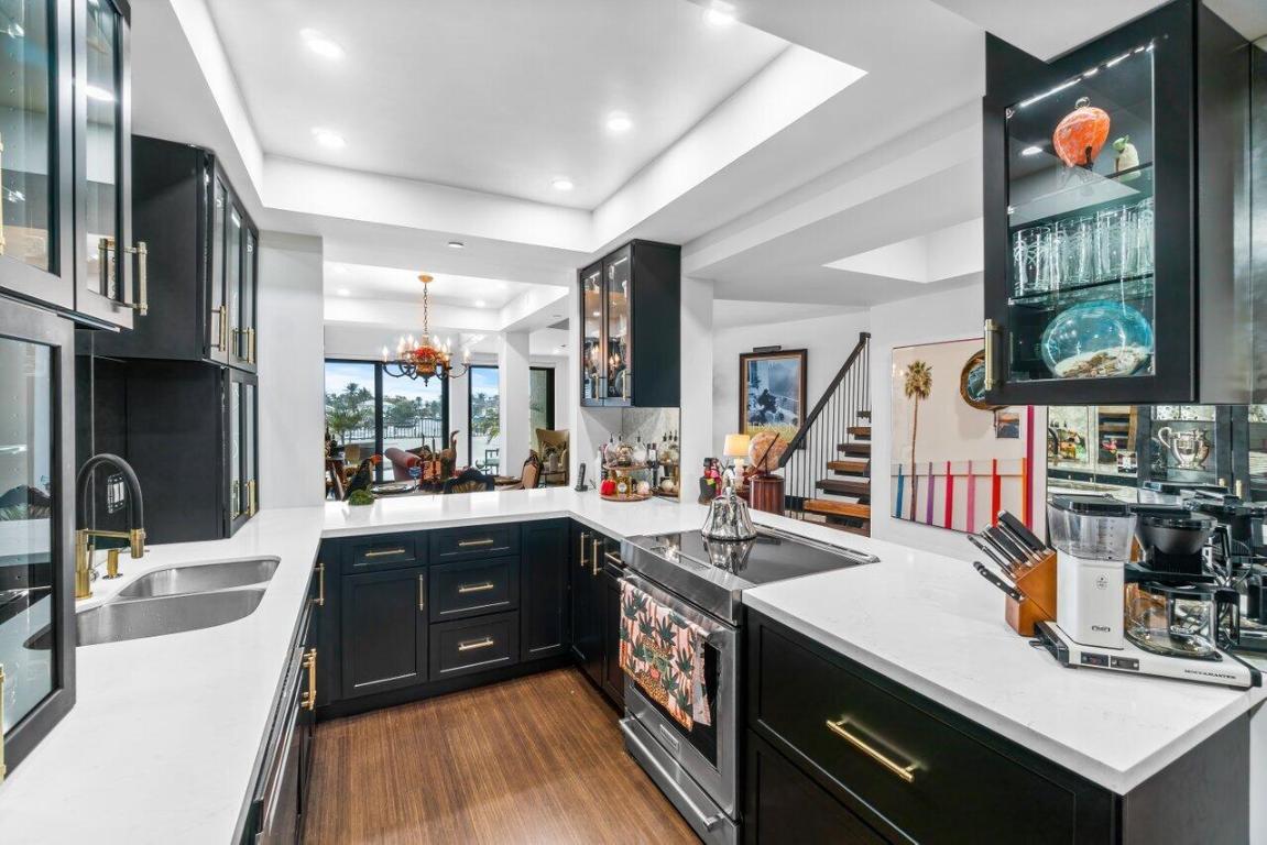 1035 S Federal Highway Unit: 210