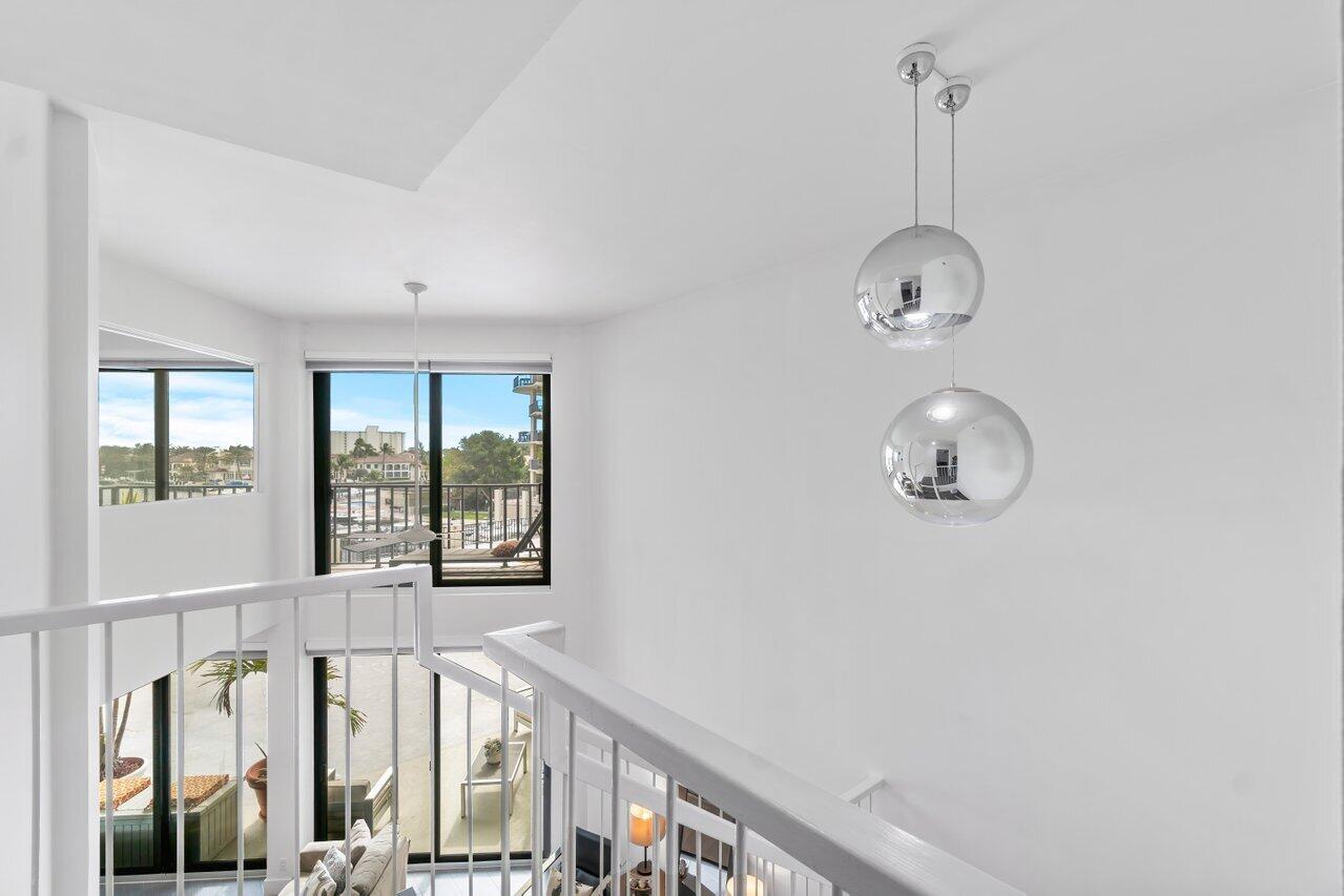 1035 S Federal Highway Highway Unit: 207