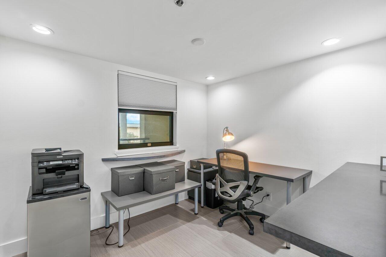 1035 S Federal Highway Highway Unit: 207